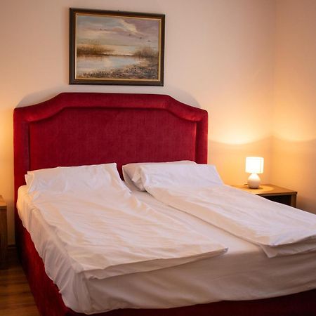 Kiskakas Vendeghaz Appartement Székkutas Buitenkant foto