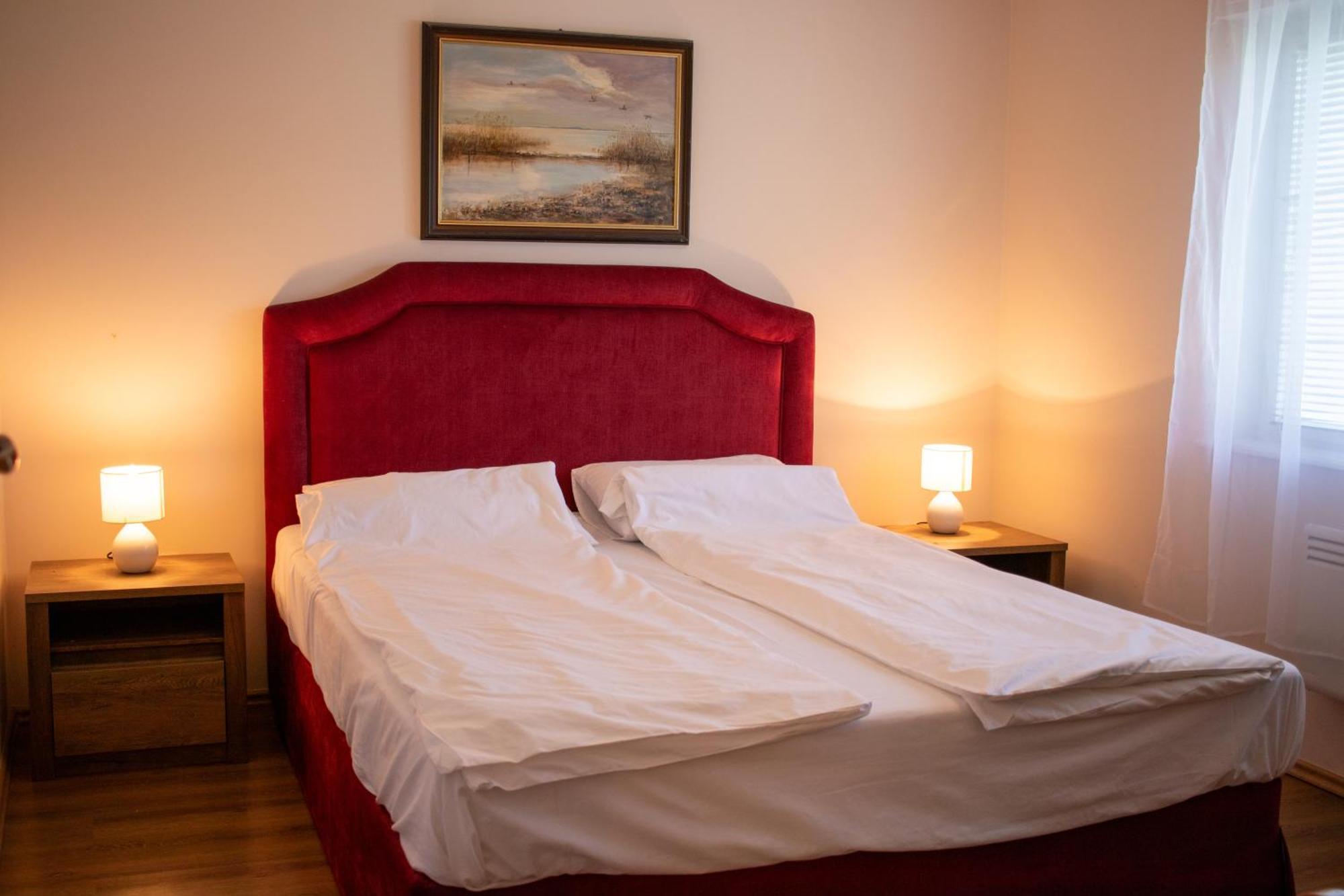 Kiskakas Vendeghaz Appartement Székkutas Buitenkant foto